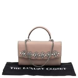 مملوكة مسبقًا محفظة بسلسلة مايكل كورس أفا مزخرف كريستال جلد وردي