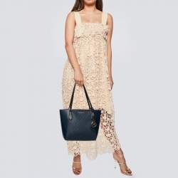 Pre Owned حقيبة يد توتس مايكل كورس كيمبيرلي جلد وكانفاس بالشعار أزرق