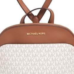 مملوكة مسبقًا MICHAEL Michael Kors White/Tan Signature Canvas And Leather Emmy Backpack