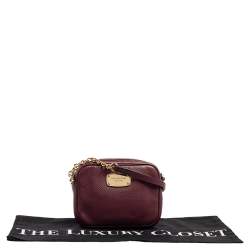 مملوكة مسبقًا Michael Kors Burgundy Leather Camera Crossbody Bag
