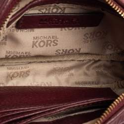 مملوكة مسبقًا Michael Kors Burgundy Leather Camera Crossbody Bag