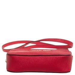Pre Owned MICHAEL Michael Kors Red Saffiano Leather Jet Set Camera Crossbody Bag