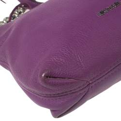 مملوكة مسبقًا حقيبة كروس مايكل كورس ماغينتا جلد بنفسجي مزينة دلاية بشراشيب