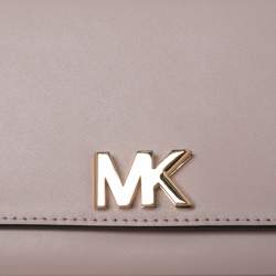 Pre Owned Michael Kors Blush Pink Leather Mott Chain Clutch