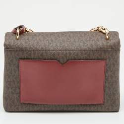 مملوكة مسبقًا حقيبة كتف مايكل مايكل كورس جلد وكانفاس بالشعار مقوى عنابي/بني متوسطة