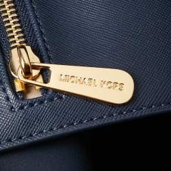Pre Owned Michael Kors Navy Blue Leather Small Jet Set Travel Tote