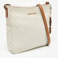 Pre Owned Michael Kors White Signature Coated Canvas Jet Set Messenger Bag