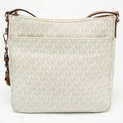 Pre Owned Michael Kors White Signature Coated Canvas Jet Set Messenger Bag