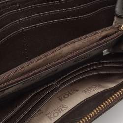 Pre Owned محفظة مايكل كورس كانفاس مرصع مقوى بني شعار الماركة سحاب ملتف