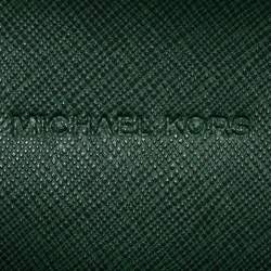 مملوكة مسبقًا حقيبة كروس مايكل كورس جلد خضراء بقلاب