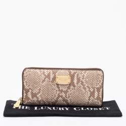 Pre Owned Michael Kors Beige/Brown Snakeskin Embossed Leather Jet Set Zip Around Wallet