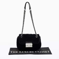 Pre Owned حقيبة كتف مايكل كورس سلون فرو وحواف جلد سوداء بسلسلة