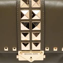 مملوكة مسبقًا Michael Kors Green Leather Studded Medium Cece Shoulder Bag