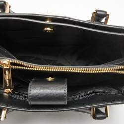 مملوكة مسبقًا Michael Kors Black Leather Medium Kinsley Accordion Satchel