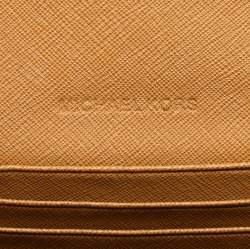 مملوكة مسبقًا Michael Kors Tan Saffiano Leather Jet Set Phone Crossbody Bag