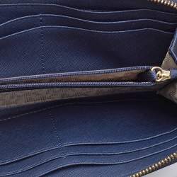مملوكة مسبقًا Michael Kors Navy Blue Saffiano Leather Zip Around Wallet