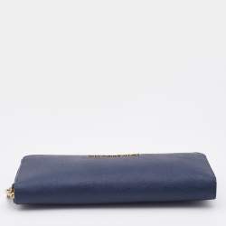 مملوكة مسبقًا Michael Kors Navy Blue Saffiano Leather Zip Around Wallet