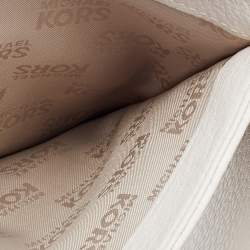 مملوكة مسبقًا Michael Kors White Leather Gansevoort Compact Wallet