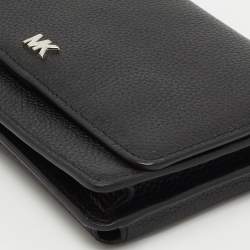 Pre Owned Michael Kors Black Pebbled Leather Convertible Crossbody Bag