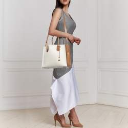 Pre Owned Michael Kors Brown/Ivory Signature Coated Canvas and Leather Large Mercer Tote