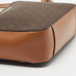 Pre Owned Michael Kors Brown/Tan Signature Coated Canvas and Leather Jet Set Crossbody Bag