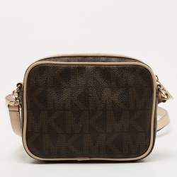 مملوكة مسبقًا MICHAEL Michael Kors Brown/Beige Signature Coated Canvas and Leather Camera Crossbody Bag