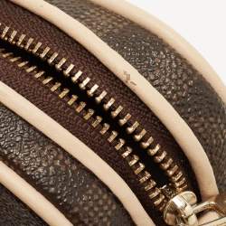 مملوكة مسبقًا MICHAEL Michael Kors Brown/Beige Signature Coated Canvas and Leather Camera Crossbody Bag