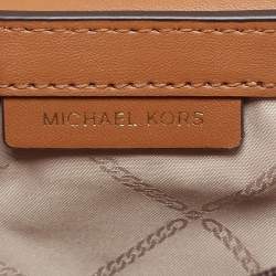 Pre Owned Michael Kors Brown/Tan Signature Coated Canvas And Leather Jet Set Charm Dome Crossbody Bag
