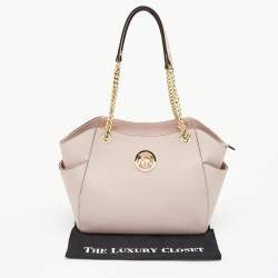 مملوكة مسبقًا حقيبة يد توتس مايكل كورس جيت سيت ترافيل جلد  أسود ذات سلسلة