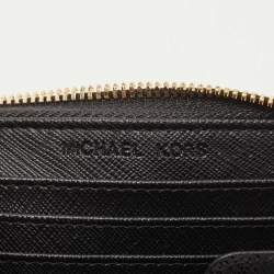 Pre Owned Michael Kors Black Saffiano Leather Jet Set Compact Wristlet Wallet