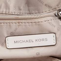 Pre Owned Michael Kors Off White Leather Medium Bedford Top Handle Bag