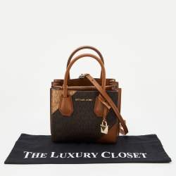 Pre Owned Michael Kors Brown/Tan Signature Coated Canvas and Leather Mercer Tote