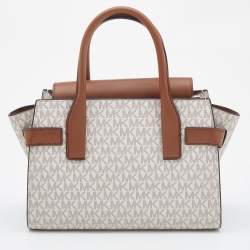 مملوكة مسبقًا Michael Kors White/Tan Signature Coated Canvas and Leather Carmen Satchel