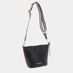 Pre Owned Michael Kors Black Leather Eden Bucket Bag 