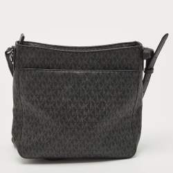 Pre Owned Michael Kors Black Signature Coated Canvas and Leather Jet Set Messenger Bag