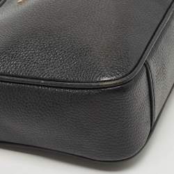 مملوكة مسبقًا Michael Kors Black Leather Jet Set Camera Crossbody Bag