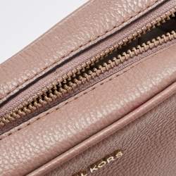 Pre Owned حقيبة كروس مايكل كورس جيني كاميرا جلد بني صغيرة