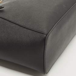 مملوكة مسبقًا Michael Kors Navy Blue Saffiano Leather Jet Set Top Zip Tote