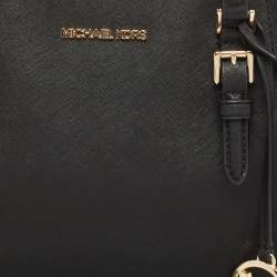 مملوكة مسبقًا Michael Kors Navy Blue Saffiano Leather Jet Set Top Zip Tote