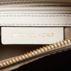 مملوكة مسبقًا Michael Kors Off White Leather Travel Tote