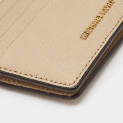 Pre Owned Michael Kors Beige Leather Bifold Card Holder