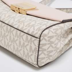 Pre Owned Michael Kors White/Pink Signature Coated Canvas And Leather Small Lita Crossbody Bag