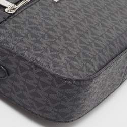 Pre Owned Michael Kors Black/Grey Signature Coated Canvas and Leather Jet Set Camera Crossbody Bag