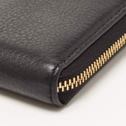 Michael Kors Black Leather Jet Set Zip Around Wallet