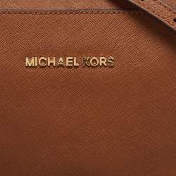 Pre Owned Michael Kors Brown Saffiano Leather Jet Set Camera Crossbody Bag