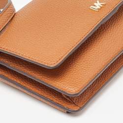 Pre Owned حقيبة كروس مايكل كورس جيت سيت جلد أزرق كحلي بسلسلة