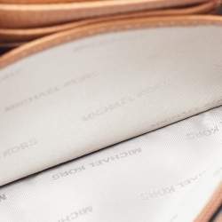 Pre Owned حقيبة كروس مايكل كورس جيت سيت جلد أزرق كحلي بسلسلة