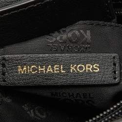 Pre Owned Michael Korse Black Leather Turnlock Crossbody Bag