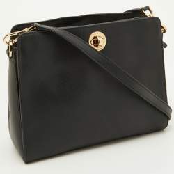 Pre Owned Michael Korse Black Leather Turnlock Crossbody Bag
