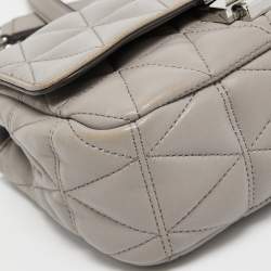 مملوكة مسبقًا Michael Kors Grey Quilted Leather Small Sloan Studded Chain Shoulder Bag